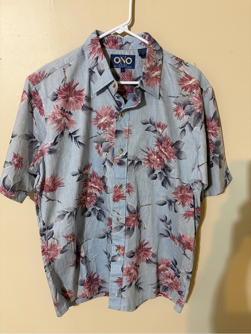 ONO Light Blue Short-Sleeve Floral Button-Down Shirt with Pink Blooms L
